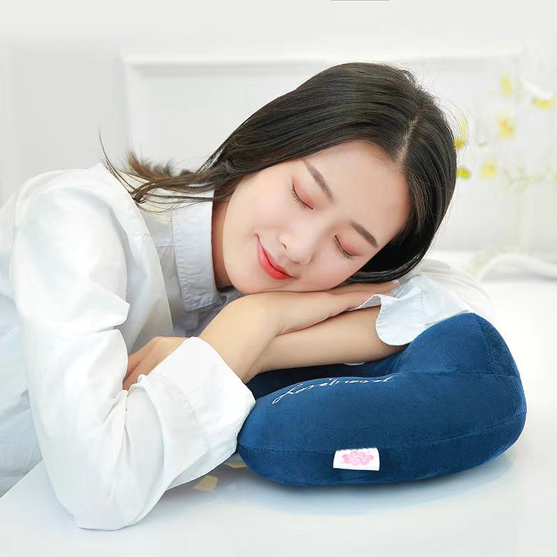 TRAVEL PILLOW,Pillows and pillow Slips